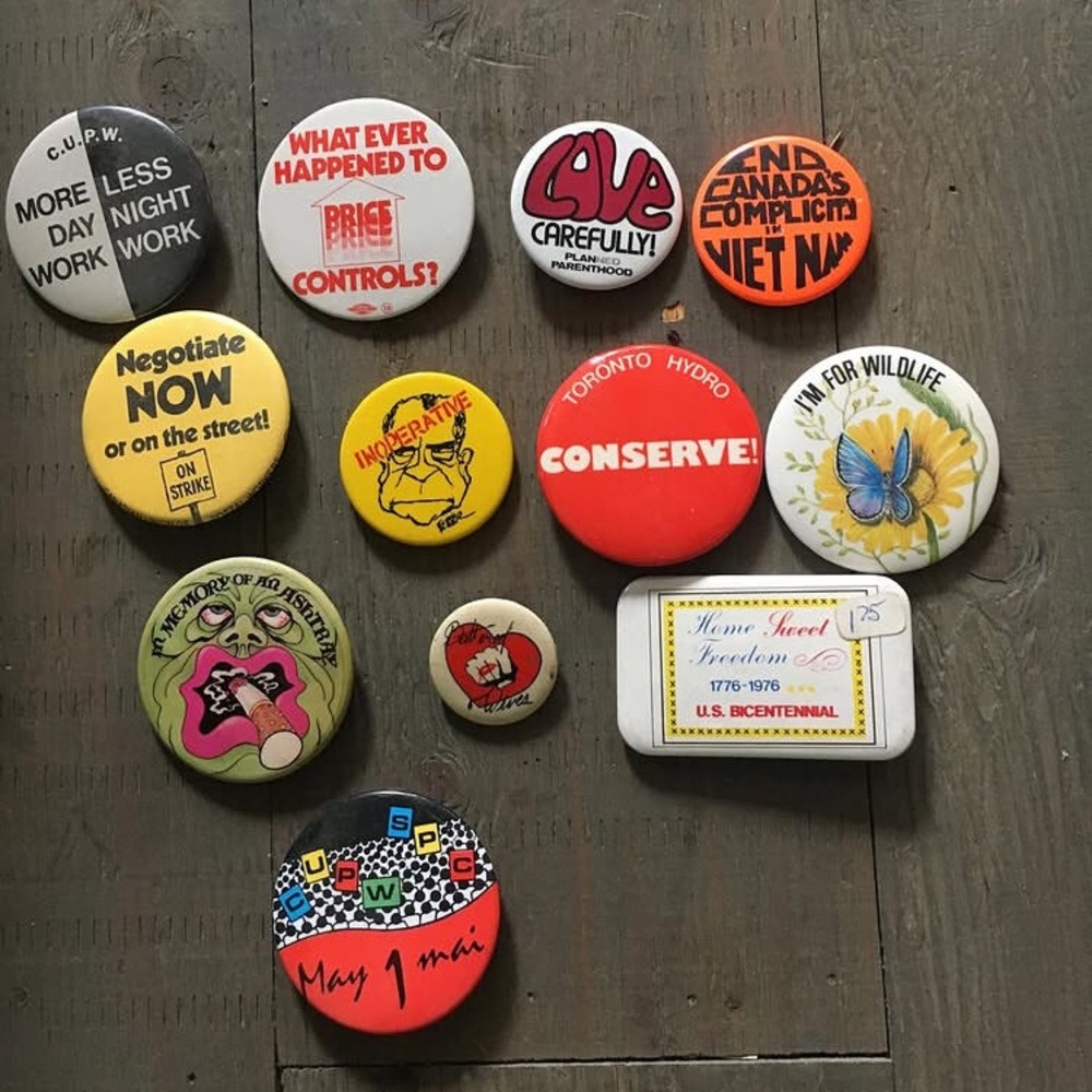 1970 Love Carefully Planned P A R E N T H O O D pinback button